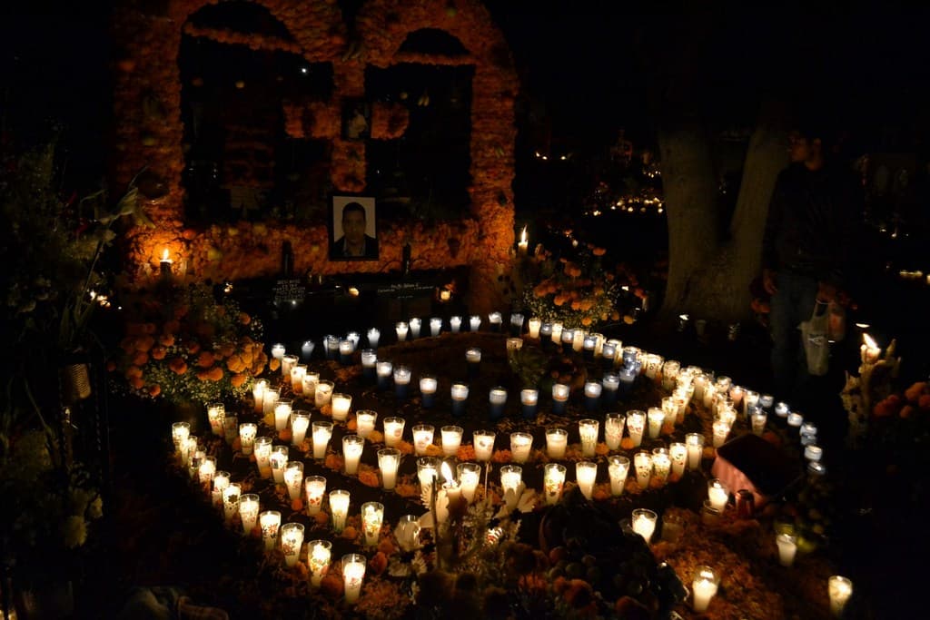 cementerio de Tzintzuntzan en Michoacán