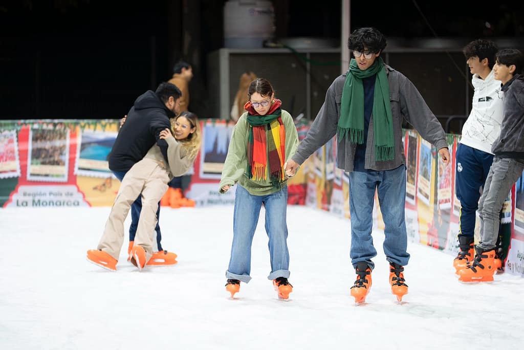 Villa navideña en Morelia , juegos mecánicos para disfrutar en familia