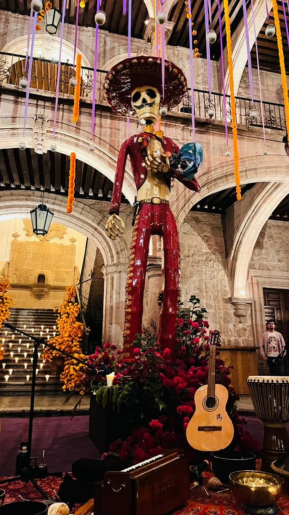 palacio de justicia en Morelia en día de muertos