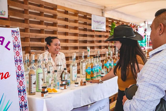 Feria del Mezcal, la Olla Podrida