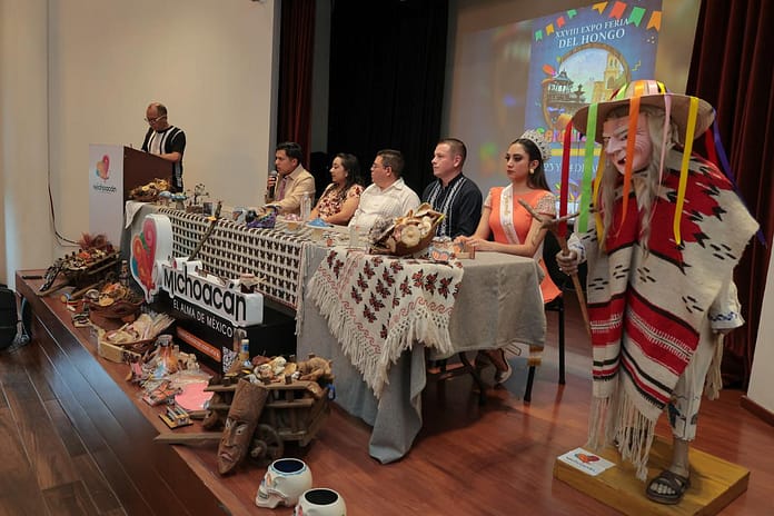 Feria del Hongo 2025 en Senguio