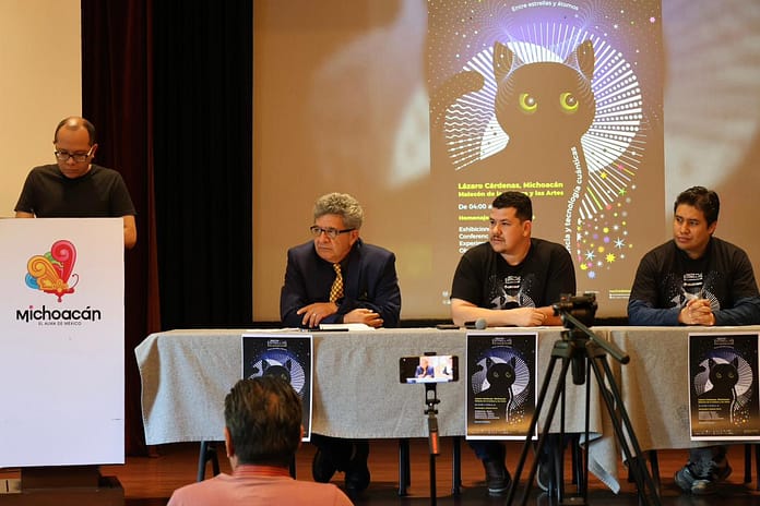Lluvia de Estrellas en Lázaro Cárdenas