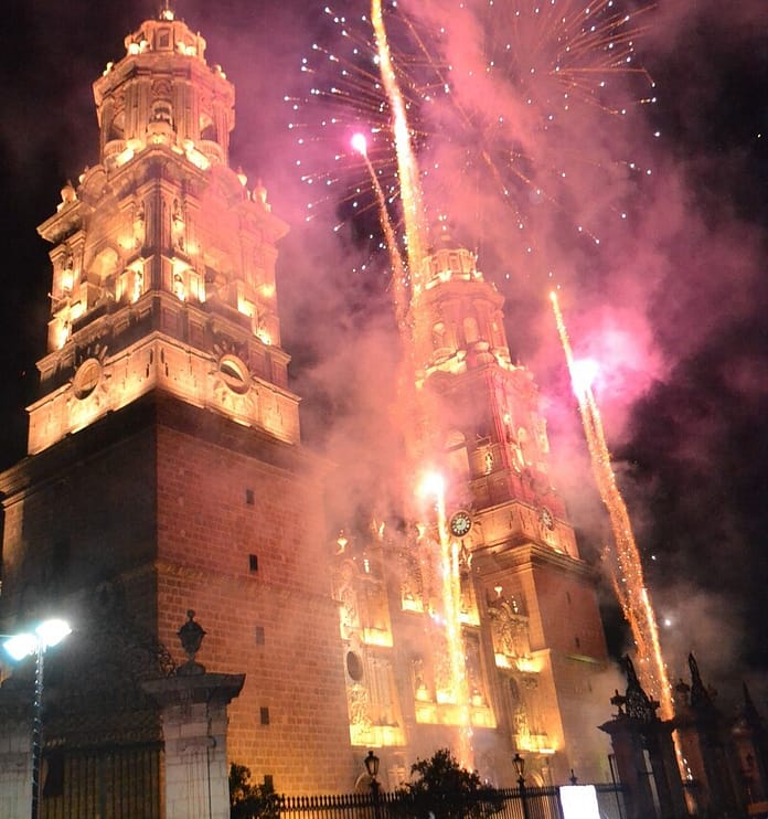 Encendido de la Catedral de Morelia